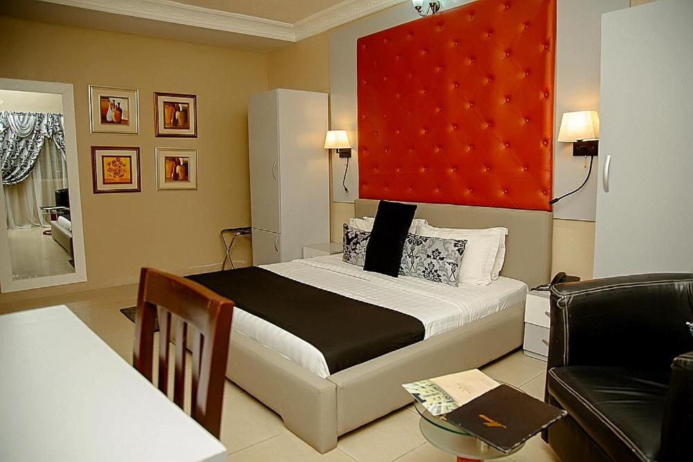 Apartment Royale Hotel & Suite Lagos Eksteriør billede