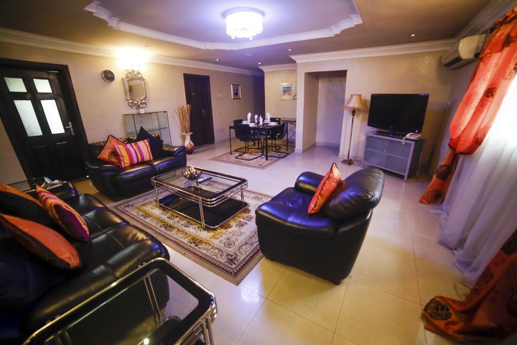Apartment Royale Hotel & Suite Lagos Eksteriør billede