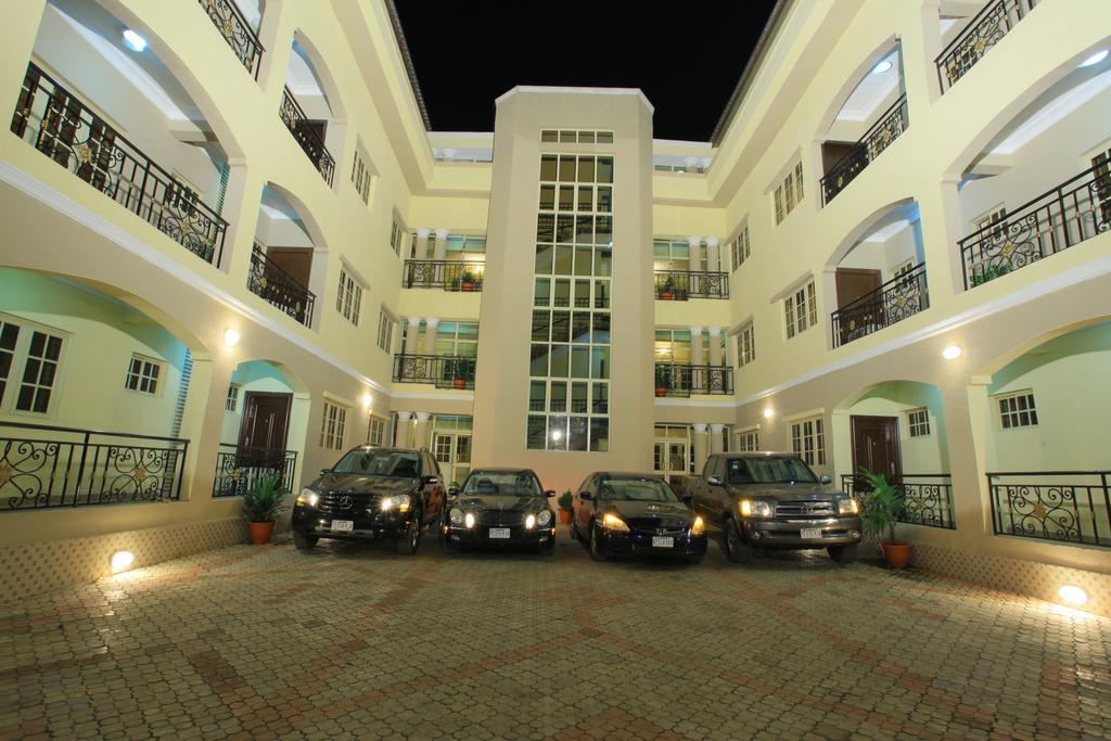 Apartment Royale Hotel & Suite Lagos Eksteriør billede