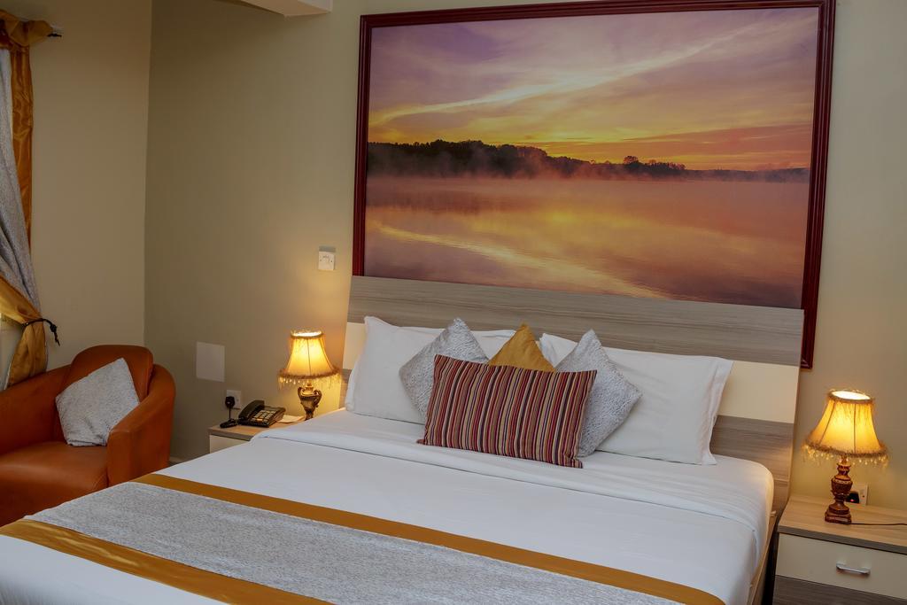 Apartment Royale Hotel & Suite Lagos Eksteriør billede